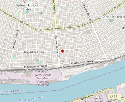 Map showing La Petite Grocery